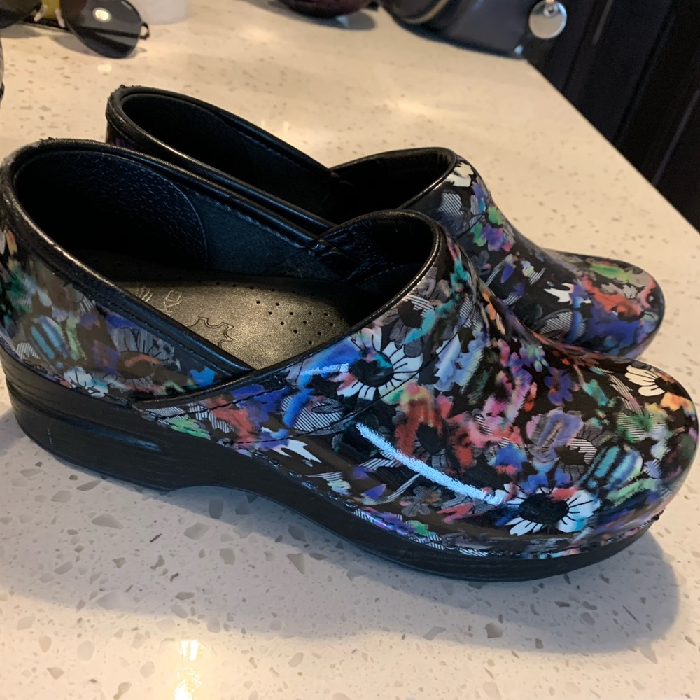 Dansko floral clogs